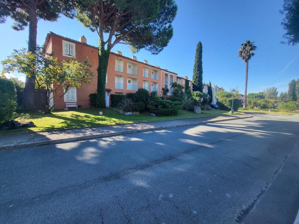 Appartement Centre Port-Grimaud Avec Vue Magnifique Sur La Giscle Екстер'єр фото
