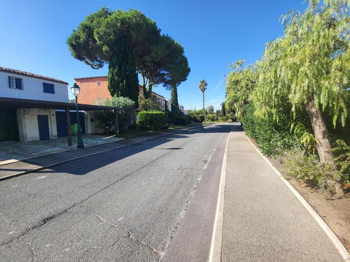 Appartement Centre Port-Grimaud Avec Vue Magnifique Sur La Giscle Екстер'єр фото